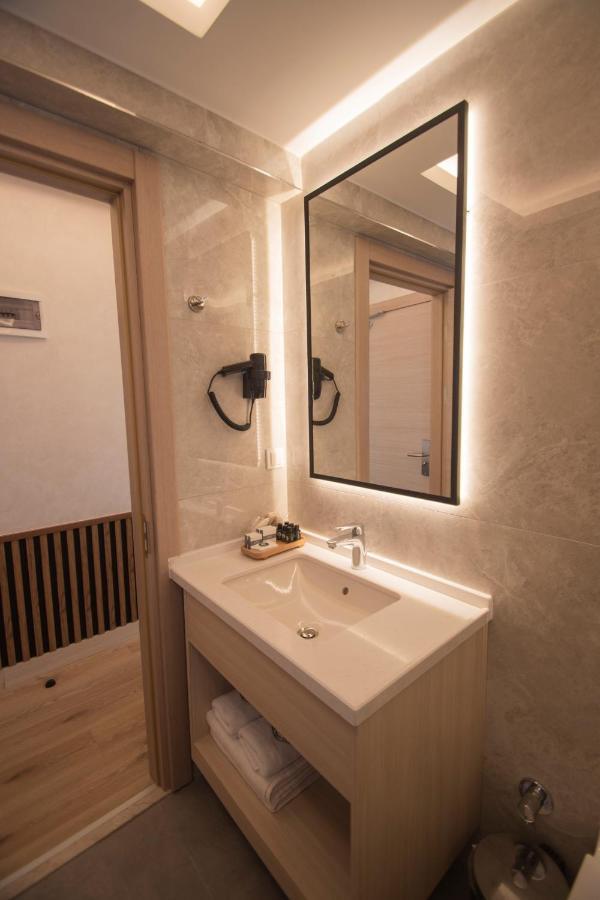 Vera Life Hotel Istanbul Exterior photo
